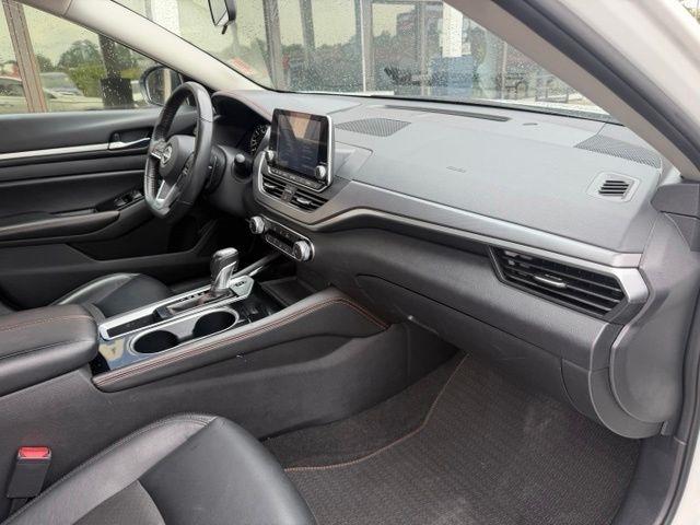 Nissan Altima 2.5 SR Sedan 2024
