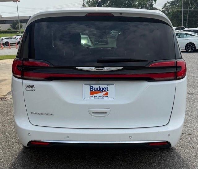 Chrysler Pacifica Touring L FWD 2023