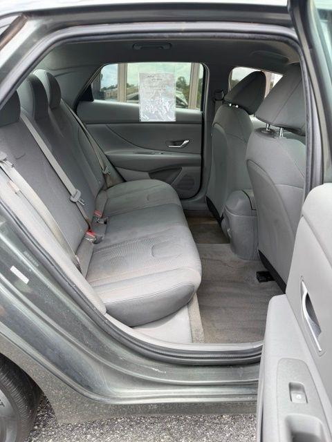 Hyundai Elantra SE IVT 2024