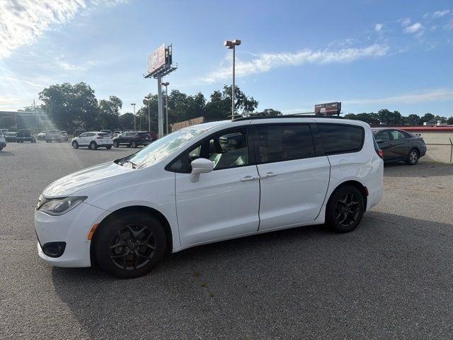 Chrysler Pacifica Touring L FWD 2019