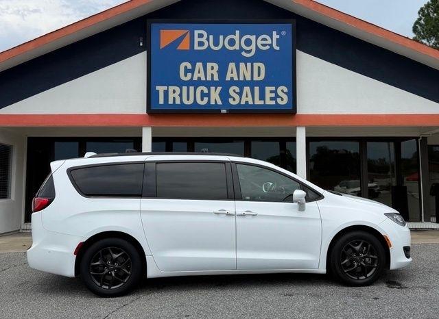 Chrysler Pacifica Touring L FWD 2019