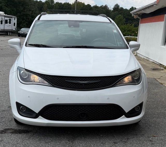 Chrysler Pacifica Touring L FWD 2019