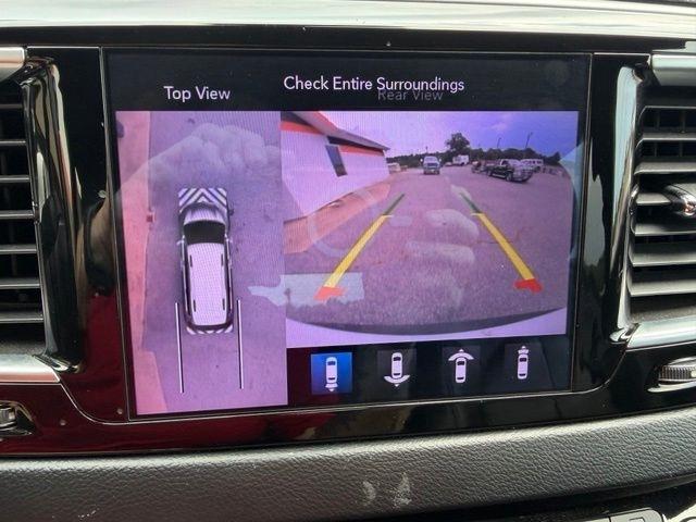 Chrysler Pacifica Touring L FWD 2019