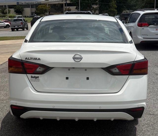 Nissan Altima SV FWD 2025
