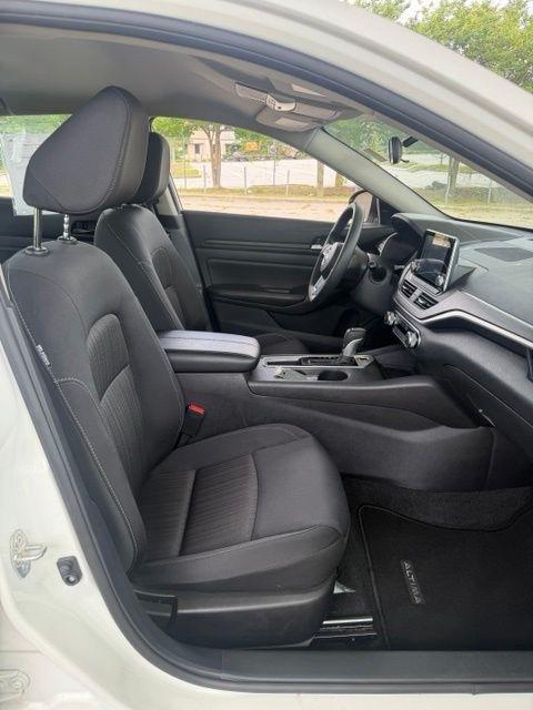 Nissan Altima SV FWD 2025
