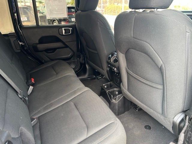 Jeep Wrangler Unlimited Sahara 4x4 2021