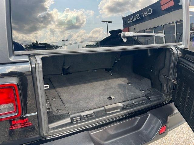 Jeep Wrangler Unlimited Sahara 4x4 2021