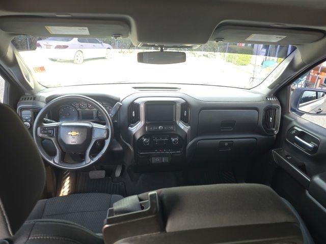 Chevrolet Silverado 1500 2WD Crew Cab 147" Custom 2020