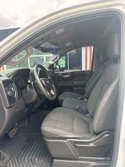 Chevrolet Silverado 1500 2WD Crew Cab 147" Custom 2020