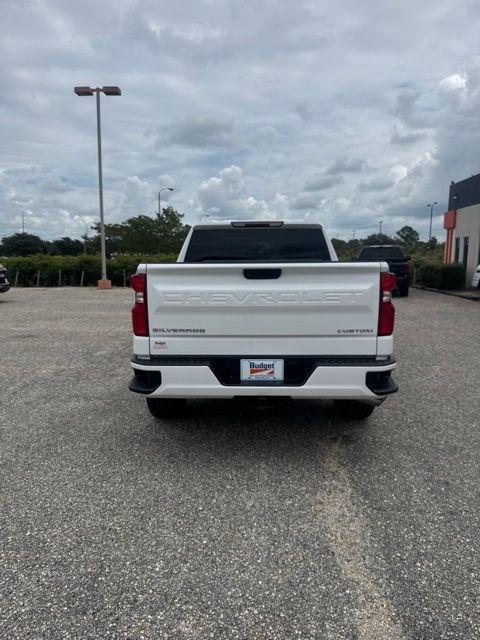 Chevrolet Silverado 1500 2WD Crew Cab 147" Custom 2020