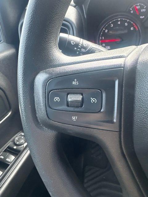 Chevrolet Silverado 1500 2WD Crew Cab 147" Custom 2020
