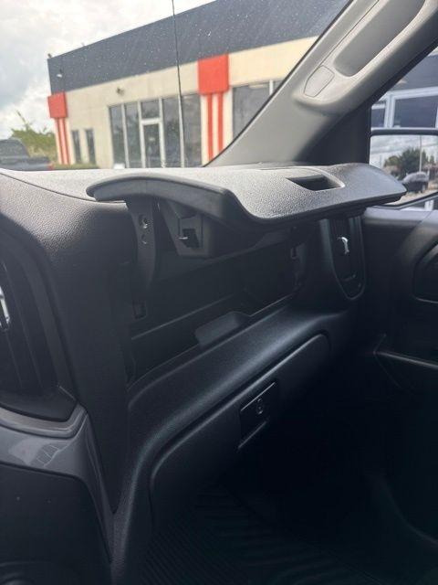 Chevrolet Silverado 1500 2WD Crew Cab 147" Custom 2020