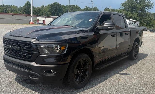 RAM 1500 Big Horn 4x2 Crew Cab 5'7" Box 2022