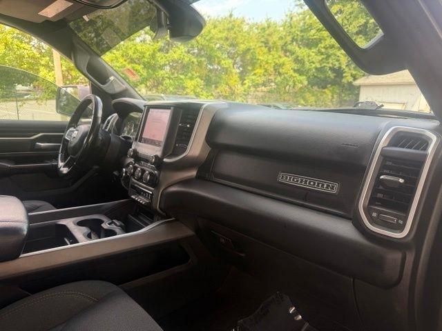 RAM 1500 Big Horn 4x2 Crew Cab 5'7" Box 2022