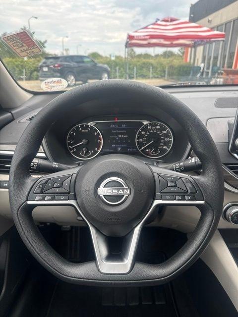 Nissan Altima SV FWD 2025