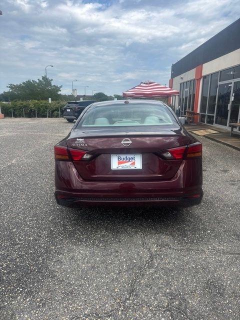 Nissan Altima SV FWD 2025