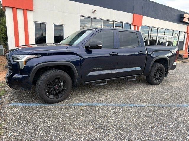 Toyota Tundra 4WD SR5 CrewMax 5.5' Bed (Natl) 2024