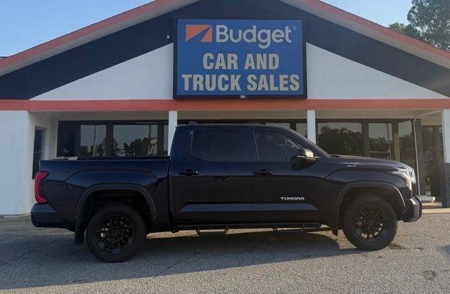 Toyota Tundra 4WD SR5 CrewMax 5.5' Bed (Natl) 2024