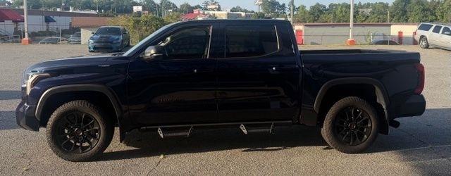 Toyota Tundra 4WD SR5 CrewMax 5.5' Bed (Natl) 2024