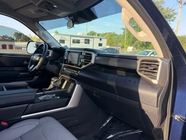 Toyota Tundra 4WD SR5 CrewMax 5.5' Bed (Natl) 2024
