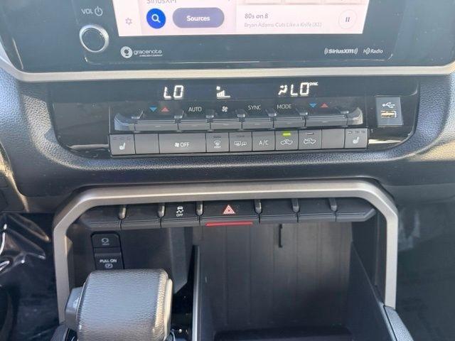 Toyota Tundra 4WD SR5 CrewMax 5.5' Bed (Natl) 2024