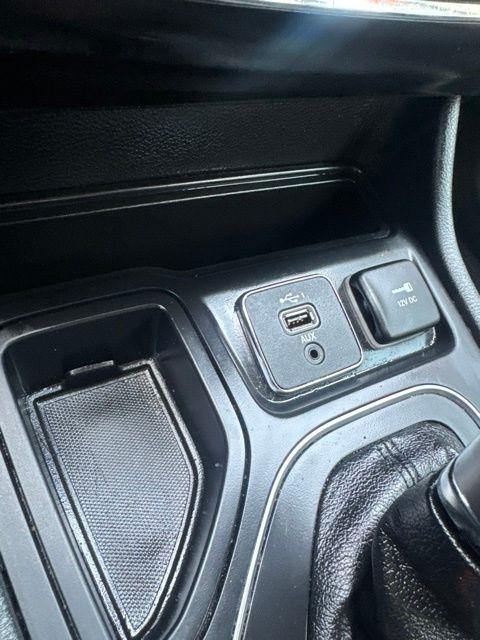 Jeep Cherokee Latitude Lux FWD 2022