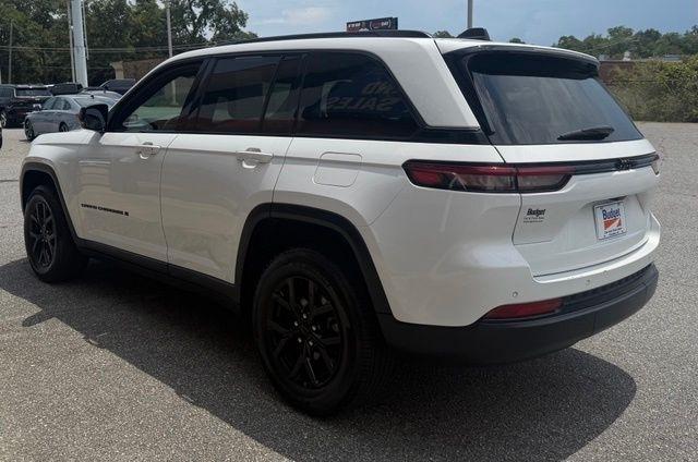 Jeep Grand Cherokee Altitude 4x2 2024