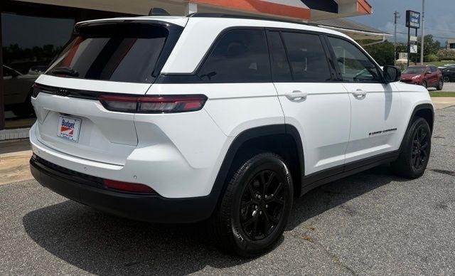 Jeep Grand Cherokee Altitude 4x2 2024