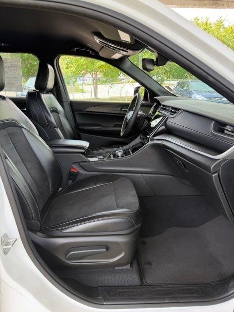 Jeep Grand Cherokee Altitude 4x2 2024