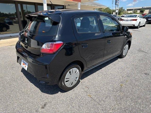 Mitsubishi Mirage ES CVT 2024