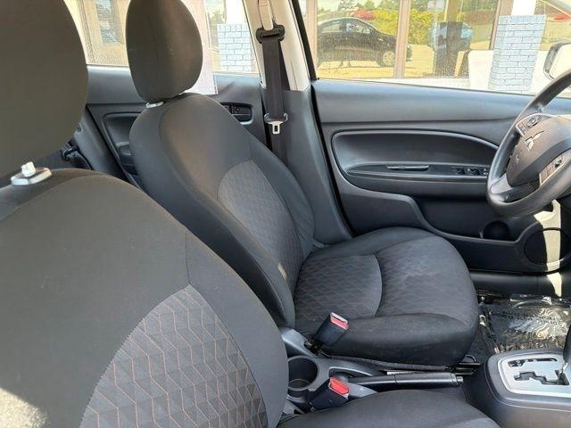 Mitsubishi Mirage ES CVT 2024