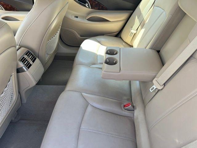 Buick LaCrosse 4dr Sdn Leather FWD 2012