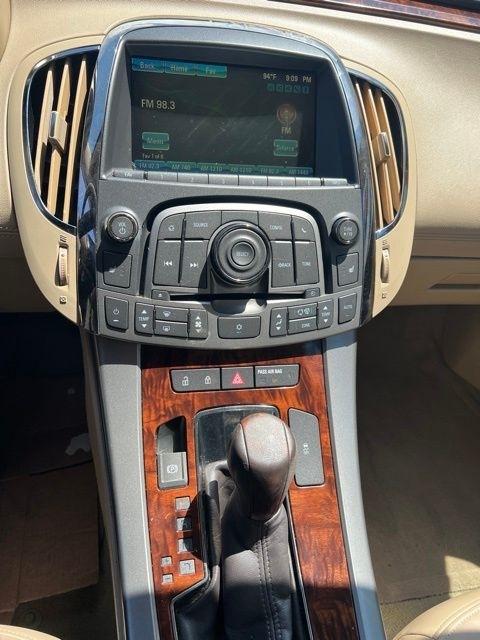 Buick LaCrosse 4dr Sdn Leather FWD 2012