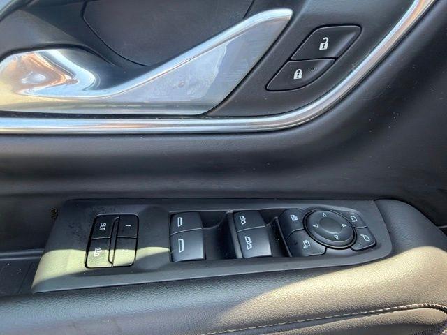 Chevrolet Tahoe 2WD 4dr LT 2024