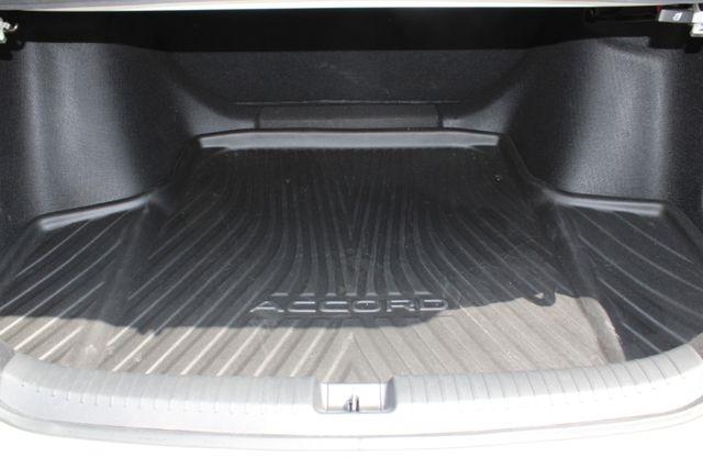 Honda Accord Sedan LX CVT 2025