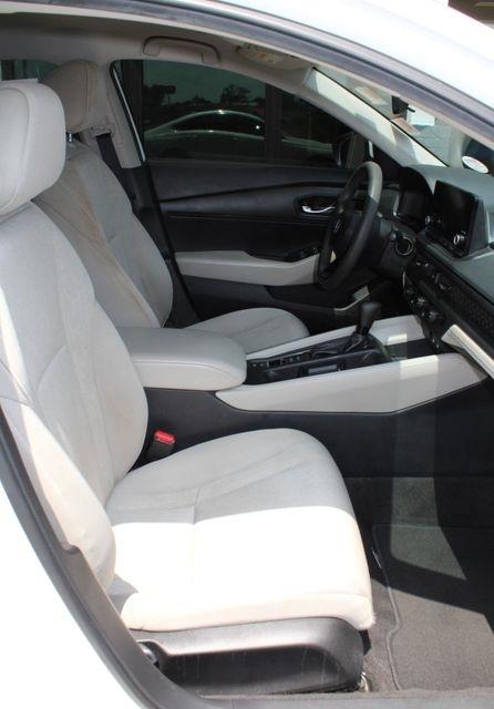 Honda Accord Sedan LX CVT 2025