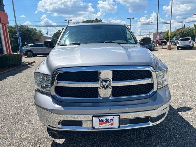 RAM 1500 Classic SLT 4x4 Crew Cab 6'4" Box 2019