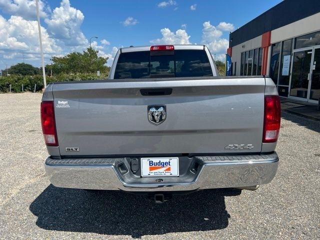RAM 1500 Classic SLT 4x4 Crew Cab 6'4" Box 2019