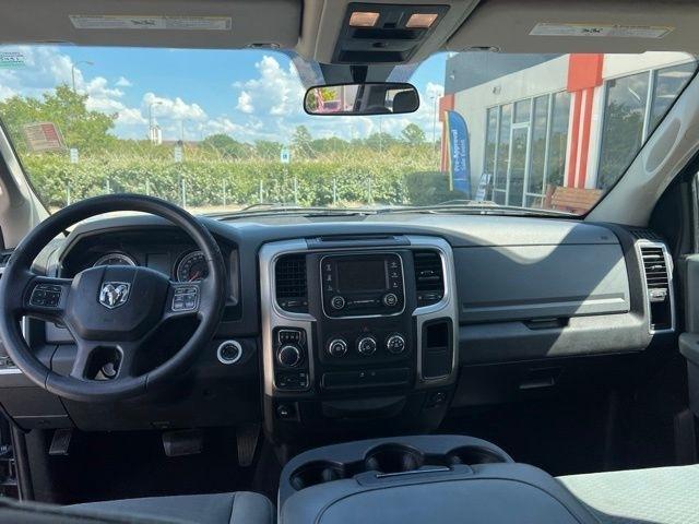 RAM 1500 Classic SLT 4x4 Crew Cab 6'4" Box 2019