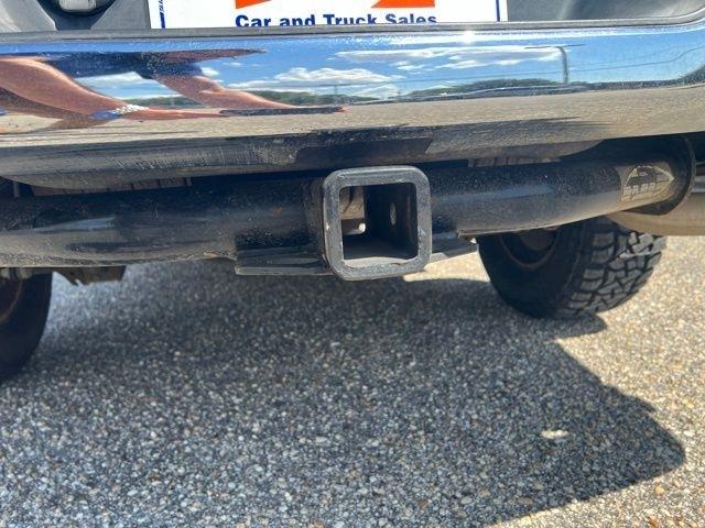 RAM 1500 Classic SLT 4x4 Crew Cab 6'4" Box 2019