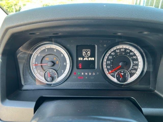 RAM 1500 Classic SLT 4x4 Crew Cab 6'4" Box 2019