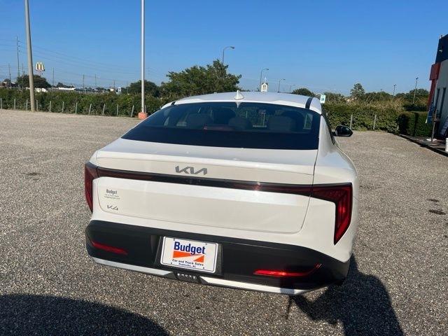 Kia K4 LXS FWD 2025