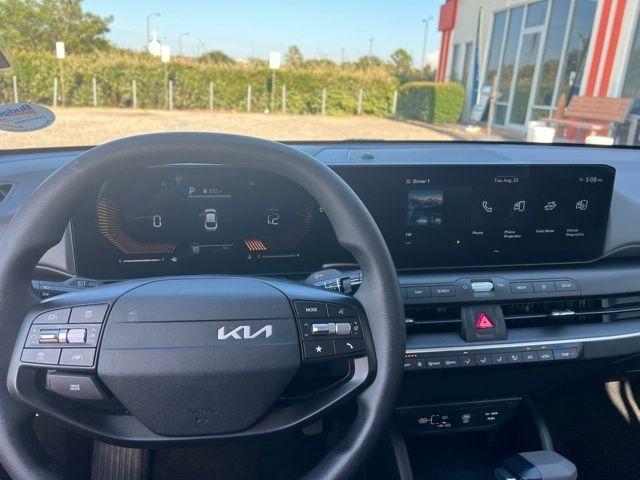 Kia K4 LXS FWD 2025