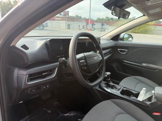 Kia K4 LXS FWD 2025
