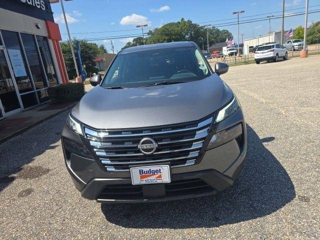 Nissan Rogue AWD SV 2025