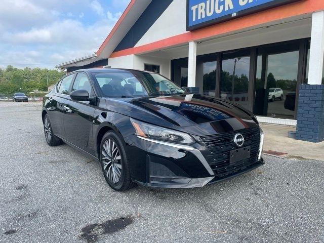 Nissan Altima SV FWD 2025