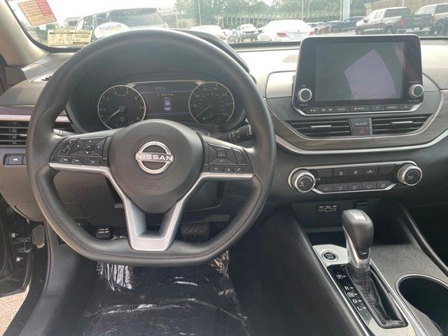 Nissan Altima SV FWD 2025