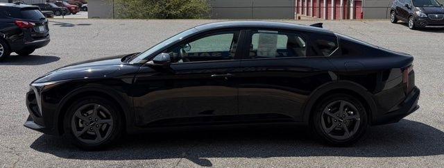 Kia K4 LXS FWD 2025