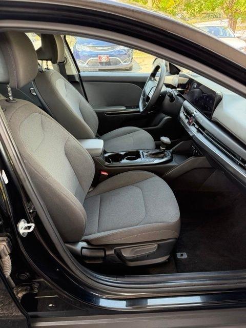 Kia K4 LXS FWD 2025