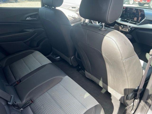Chevrolet Trax FWD 4dr LT 2025